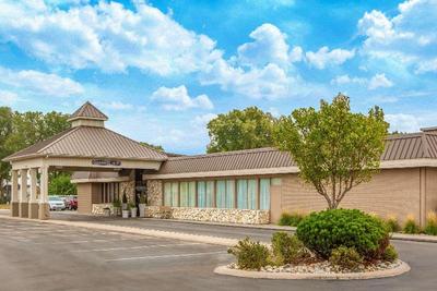 Ramada By Wyndham Midtown Grand Island