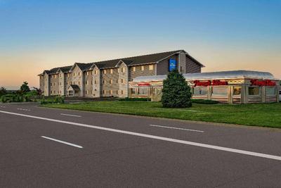 Baymont By Wyndham Fremont
