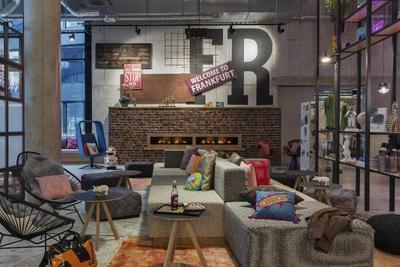 Moxy Frankfurt City Center