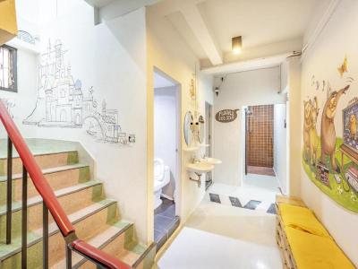 Sloth Hostel Khaosan