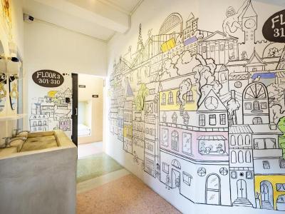 Sloth Hostel Khaosan