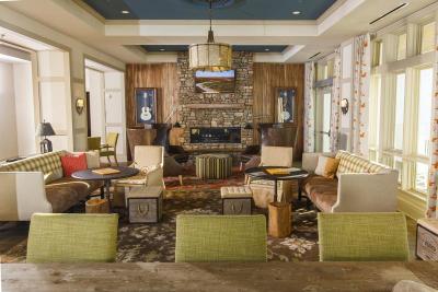 Dollywood's DreamMore Resort and Spa