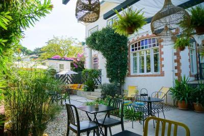 Sergüzest Otel