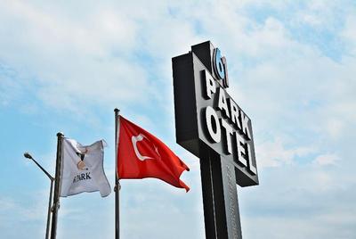 61 Park Otel