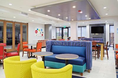 Holiday Inn Express Hotel & Suites Phoenix North