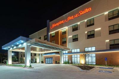 Hampton Inn & Suites Dallas Eas