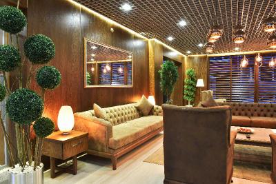 The Elegant Hotel