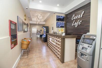 Canal Loft Hostel & Hotel
