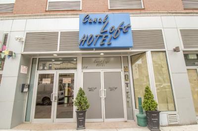Canal Loft Hostel & Hotel