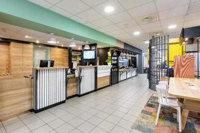 B&B HOTEL Lille Centre Grand Palais