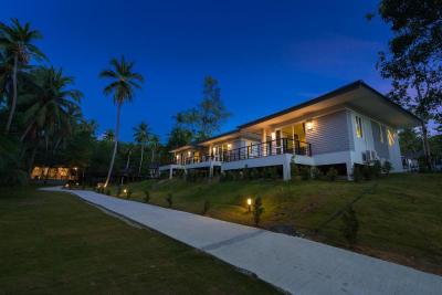 Phangan Akuna