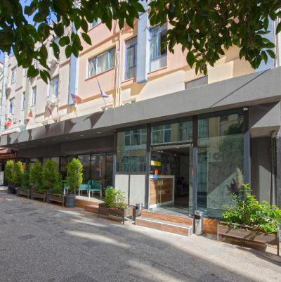 Gvar Apart Otel