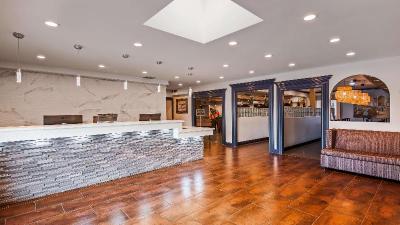 SureStay Plus Hotel by BW Sacramento Cal Expo