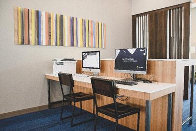 Holiday Inn Express & Sts Omaha Downtown - Airport