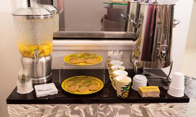 Staypineapple An Artful Hotel Midtown New York