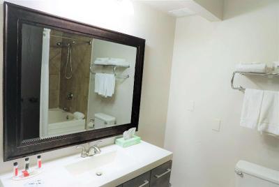 Super 8 by Wyndham High Point/Greensboro