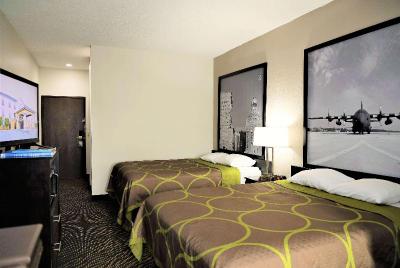 Super 8 by Wyndham High Point/Greensboro