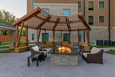 Staybridge Suites IAH Airport East
