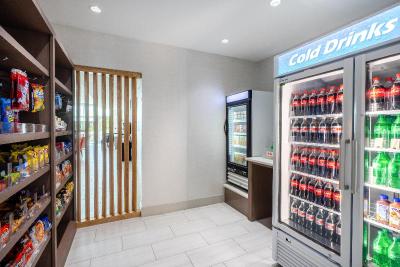 Holiday Inn Express Atlanta Arpt NE  Hapeville