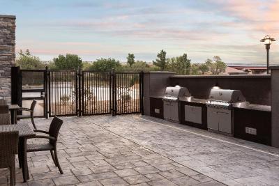 Holiday Inn Express and Suites Odessa I-20