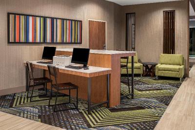 Holiday Inn Express and Suites Odessa I-20