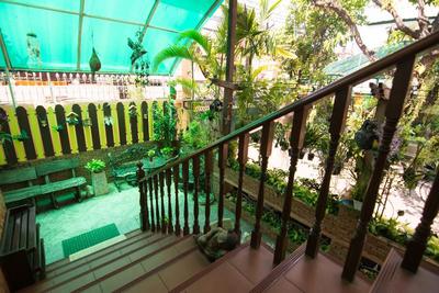 Samsen Sam Place