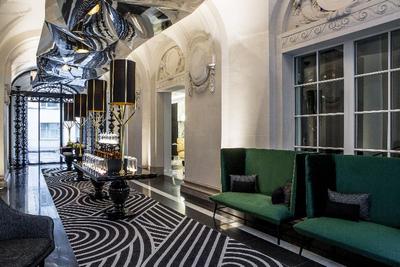 La Clef Champs-Elysees by The Crest Collection