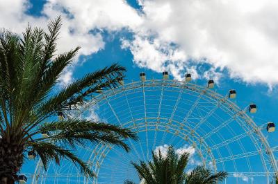 Holiday Inn & Suites Orlando I-Drive Theme Parks