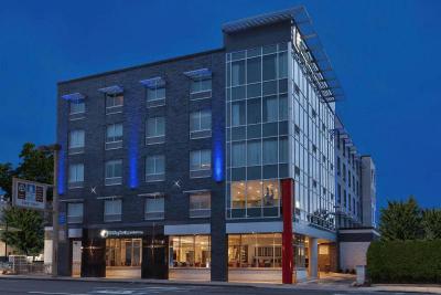 Holiday Inn Express Jersey City - Holland Tunnel