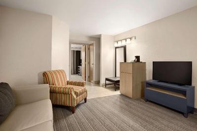 Howard Johnson by Wyndham Murfreesboro