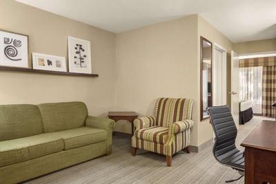 Country Inn & Suites by Radisson, Lima, OH