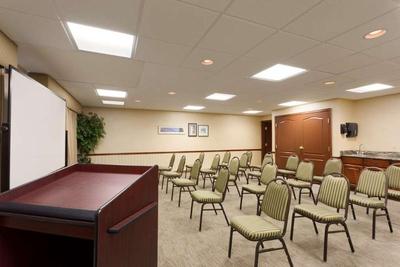 Country Inn Suites By Radisson Norman Ok