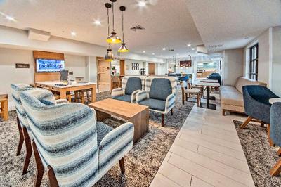 Staybridge Suites Cedar Rapids North