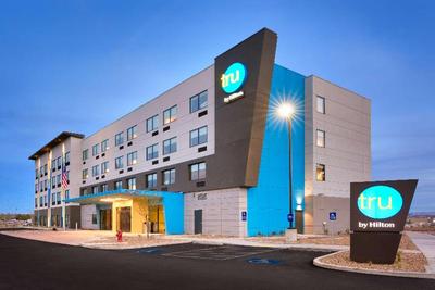 Tru by Hilton St. George