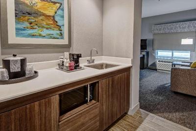 Hampton Inn & Suites San Jose Airport, CA