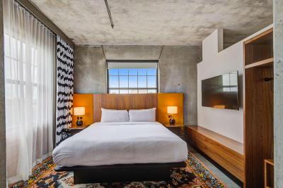 NYLO Dallas Plano Hotel, Tapestry Collection by H
