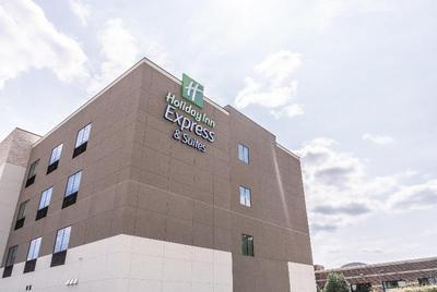Holiday Inn Express & Suites Birmingham - Homewood