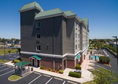 Country Inn & Suites, St. Petersburg -