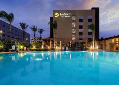 SunCoast Park Hotel Anaheim, Tapestry Collection