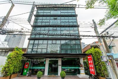 Hyde Park Hotel Bangkok