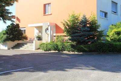Adonis Lyon Est Hotel Artys