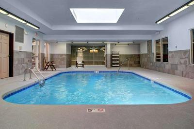 Country Inn & Suites by Radisson, Asheville Downto