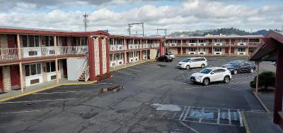Olympic Inn and Suites