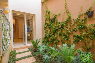 Riad Ayni