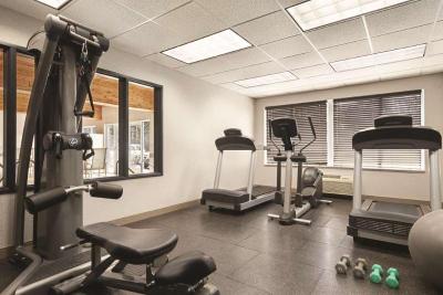 Country Inn & Suites by Radisson, Marinette, WI