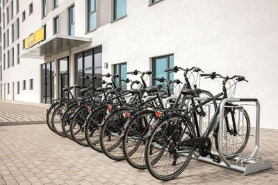 Super 8 by Wyndham Oberhausen