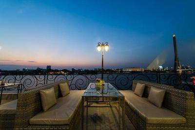 V Varee Bangkok