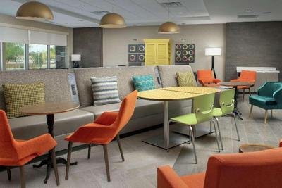 Home2 Suites by Hilton Phoenix Airport South