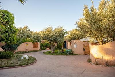 Oasis Lodges