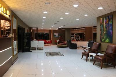 Business Grand Hotel